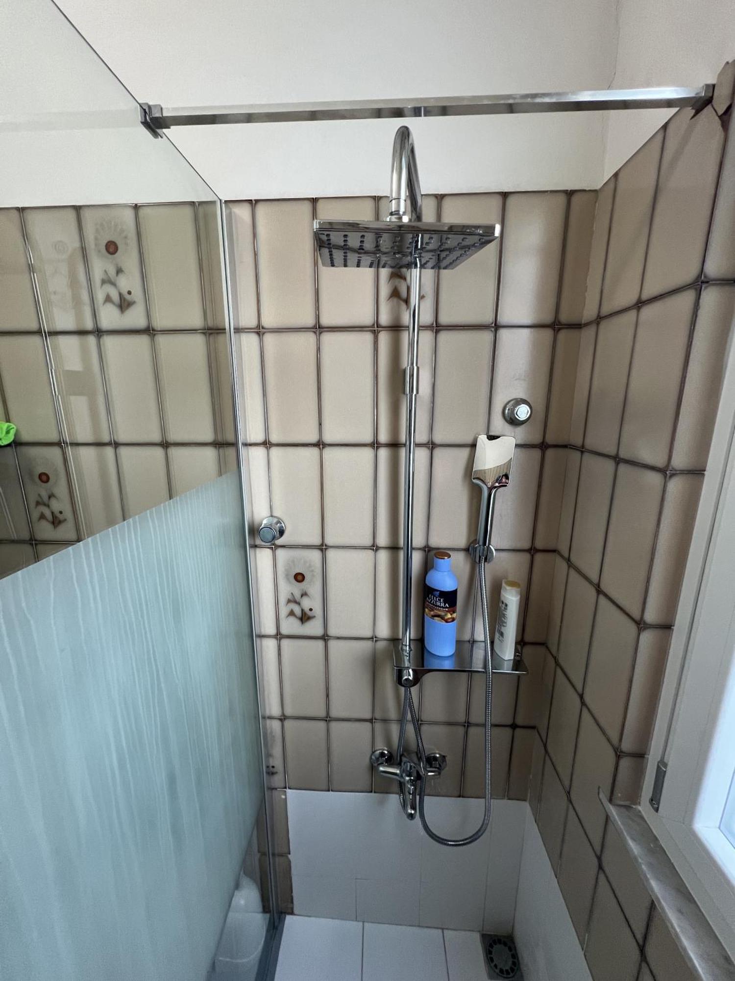 Frontemare Apartman Tre Fontane Kültér fotó